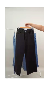 Women Wide Leg Jeans Black Inseam 29"