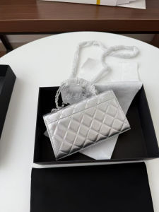 TongTong Home 25S Kelly Silver Horizontal And Vertical Colors Other Colors Available in Small Quantity Single Shoulder Bag