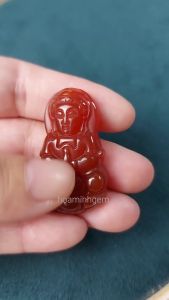 Mặt dây chuyền đá Mã Não A Phật Bà Quan Âm size 36.8x21mm phong thái từ bi điềm nhiên may mắn HMC0238 Hoa Minh Gem