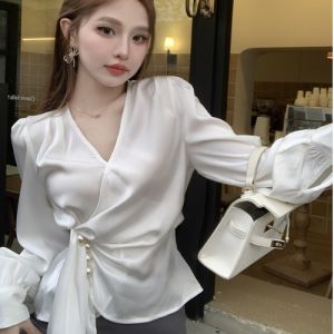 GUZILIAN | French Luxurious Pearl Design V-neck Satin Womens Shirt Long Sleeve White Pure Desire Autumn Commute Style Slim Fit Short Length
