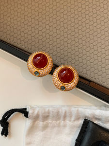 CAFFTI | Red Vintage Luxury Ear Earrings
