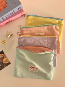 XINDONGXINGQIU | Ins Style Portable Large Capacity Makeup Bag