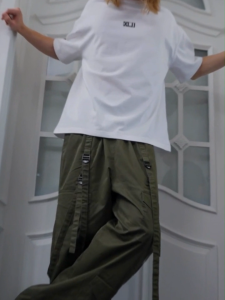 เสื้อยืด Oversize คอกลม รุ่น ROMAN NUMBER ผ้า Cotton เกรดพรีเมียม ใส่นุ่ม สบาย ไม่ย้วย