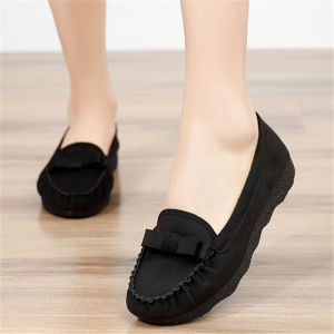 รองเท้าทรงท็อดส์รองเท้าคัทชูผู้หญิงสไตล์ปักกิ่งแบบเก่าสำหรับฤดูใบไม้ผลิและฤดูใบไม้ร่วงรองเท้าผ้าใส่ทำงานส้นแบนพื้นนิ่มกันลื่นรองเท้าคุณแม่ลำลองใส่สบาย