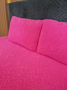 NO LUKOT NO GUSOT EMBOSSED BEDSHEET WITH 2 FREE EPC AND FREE ZIPPER POUCH (WAVE DESIGN)