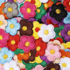 10pcs/lot Small Flower Embroidered Patches Polyester Cartoon Flower Iron on Patches For DIY Clothing Decoration Sew Accessories