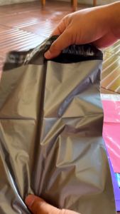 Plastik Packing online shop Polymailer 25x35 warna HITAM SILVER PINK UNGU BIRU isi 100 lembar
