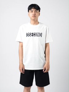 3Second Kaos Pria Lengan Pendek Regular Fit Katun Logo Script Milton C960225