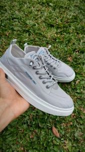 Sepatu Sneakers pria Kekinian  Sneakers Sport Pria  Sepatu Sneakers Pria Import  BOSINDO K-16