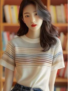   Outlet ฤดูร้อนผู้หญิงผ้าไหมน้ําแข็งถักเสื้อยืดแขนสั้นลาย Top ยี่ห้อขายแท็กถอดออกได้ตรงประเภทหลอด