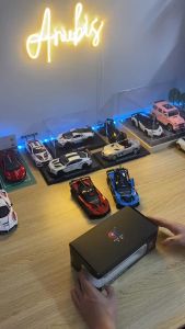 Mô Hình Xe Ôtô Kim Loại 1/24 Siêu Xe BUGATTI BOLIDER Dùng Để Trưng Bày Bàn Làm Việc Làm Đồ Chơi Trẻ Em