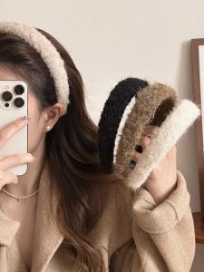 Fashionable Plush Hairband Womens Outdoors Face Wash Accessory Stylish Headwear Autumn Winter Seasonal  out New Model
