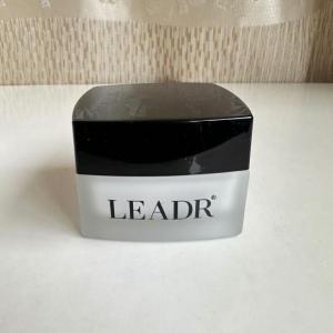 Hydrating Natural Look Cream Foundation Student Face Skin Tone Equalizer Moisturizing Concealer Beauty Enhancement Tool