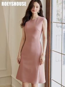 Đầm chữ A cổ tròn không tay cổ tròn nhẹ nhàn