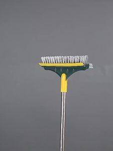 แปรงขัดพื้น 3 in1 แปรงขัดพร้อมที่รีดน้ำ ไม้กวาดวิเศษ อเนกประสงค์ ด้ามจับยาว แปรงขนแข็ง แปรงทําความสะอาดห้องน้ํา ห้องครัว