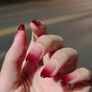 2025 New Year Gradient White Nail False Nails Wearable Handmade Detachable Nail Tips Bright Color Series Care Nail Polish