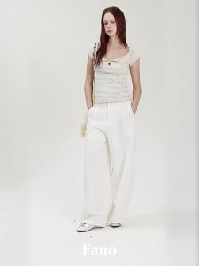 Fano | Elegant Fold-over Collar Slim Knitwear