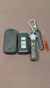 Sarung Kunci For Mitsubishi Xpander Montero Triton Strada ASX Attrage Leather Key Cover Remote Key Fob Shell Keychain