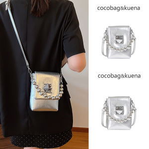 กระเป๋าสะพายข้างสี่เหลี่ยมเล็กสีเงินสำหรับผู้หญิงในช่วงฤดูร้อนปี 2025 กระเป๋าใส่โทรศัพท์มือถือแบบสะพายข้างหรูหราและหรูหรา