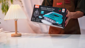 [1 YEAR WARRANTY] RAF R-1209B Electric Steam Iron for Clothes with Water Spray and Self-cleaning /Seterika Stim RAF