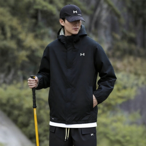 Under Armour | UA Mens Hooded Woven Training Jacket Lightweight Breathable Waterproof Sportswear Windproof Casual Style Polyester Fiber