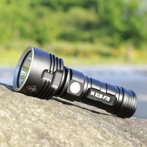 Senter LED 1000 Lumens 2 Baterai Senter Led Super Terang Jarak Jauh 2km  Senter Anti Air Senter Waterproof Led Anti Air SHENYU Senter LED USB Rechargeable P70 XHP50 50W 1000 Lumens