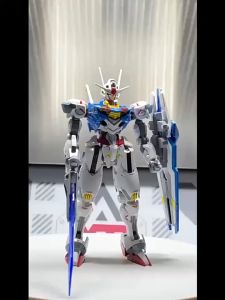 Gundam Hg 1/144 Mainan Gundam Model Kit Wing / Freedom Pink / Windy Purple / King