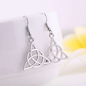 Skyrim Trinity Celtics Irish Knot Dangle Earrings Viking Triquetra Amulet Protection Jewelry Valentines Day Gift for Women