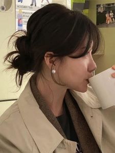 Procurement Service of Korean Products Ins Blogger Fever Same Style French Style Retro Shijia Large Pearl Earrings Womens S925 Sterling Silver Ear Studs Ear Clip