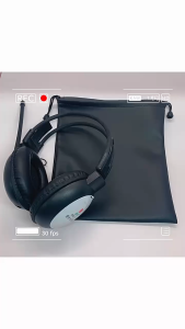 จัดส่งรวดเร็ว กระเป๋าเก็บหูฟัง สำหรับหูฟังครอบหู อเนกประสงค์ วัสดุหนังPU กันน้ำ กันฝุ่น สำหรับการเดินทาง