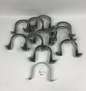 KLEM BESI PLAT PIPA UKURAN 2 1/2 INCH HARGA MURAH BARANG BERKUALITAS ISI 100 BIJI PER PACK TERLARIS