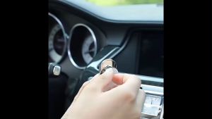 แม่เหล็กติดมือถือ แม่เหล็กยึดติดมือถือ ที่วางมือถือแม่เหล็ก สีดำ/เงิน มี 2 ​​สีให้เลือก การหมุน 360° ขนาดกะทัดรัด พกพาสะดวก และประหยัดพื้นที่ ใช้ได้กับ Universal