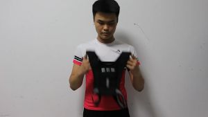 Đai lưng chạy bộ đạp xe dải phản quang 2 mặt túi đựng điện thoạibình nước có dây cố định