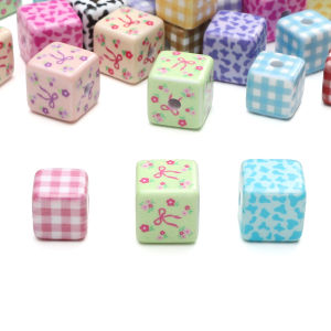 2pcs nhựa acrylic đầy màu sắc in lưới khối hạt Floral Bow Mặt dây chuyền quyến rũ vuông cho Vòng Cổ Vòng tay dây đeo điện thoại DIY làm đồ trang sức