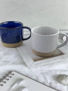 แก้วน้ำ แก้วเซรามิค สไตล์โมเดิร์น ขนาด 3.2 x 3.6 นิ้ว ความจุ 370 ml. (13.1 oz.) มี 2 สี ขาว และ น้ำเงิน