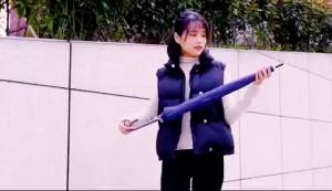 225New Arrival Japanese Brand Long Umbrella 16K Windproof Large Lady Umbrella Rainproof Quality Clic Business Umbrella Female Designed for Women