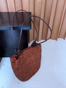 Chawool French Style Retro Large Capacity Straw Bag Wooden Bead Magnetic Buckle Shoulder Bag Vacation Beach Womens Woven Bag Summer