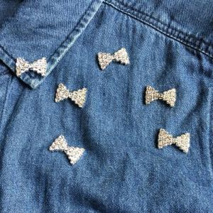 Nút Đá Rhinestone DIY Nút Thắt Bướm Phụ Kiện Trang Phục Trẻ Em Nút Cổ Áo Nút Hoa Trang Trí Vật Liệu Áo Len