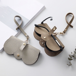 Amoki【Ready in Stock】 Fashion Sunglasses Bag Creative Portable Eyewear Bag Lenses Protective Cover