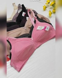 36 / 80 ~ 50 / 115  BAJU DALAM WANITA MATERIAL KAPAS YANG SELESA TIDAK MEMPUNYAI DAWAI C Or D Cup [2013]