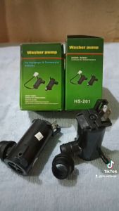 Dinamo Pompa Semprot Air Tabung Wiper Washer Pump HS-201 12v\\n\\n Apa itu Pompa Washer untuk Mobil\\nPompa washer untuk mobil adalah komponen penting dalam sistem pembersihan kaca depan kendaraan. Fungsinya adalah menyemprotkan cairan pembersih pada kaca depan, sehingga wiper bisa membersihkan kaca dengan lebih efektif. Pompa washer biasanya dipasang di bagian bawah kendaraan, dekat dengan tangki cairan pembersih.\\n\\n Perbedaan antara Pompa Washer untuk Mobil & Dinamo Pompa Semprot Air\\nPompa washer untuk mobil adalah jenis pompa air khusus yang dirancang untuk digunakan pada kendaraan. Sementara dinamo pompa semprot air adalah pompa air yang bisa digunakan untuk berbagai keperluan, termasuk penyemprotan cairan pembersih pada kendaraan. Dinamo pompa semprot air biasanya lebih fleksibel dan bisa digunakan pada berbagai jenis aplikasi, sedangkan pompa washer untuk mobil dirancang khusus untuk sistem pembersihan kaca depan kendaraan.\\n\\n Keuntungan menggunakan Pompa Washer untuk Mobil\\nPompa washer untuk mobil memiliki beberapa keuntungan, antara lain:\\n\\n- Efektif membersihkan kaca depan kendaraan\\n- Mudah dipasang dan diinstal\\n- Dapat digunakan pada berbagai jenis kendaraan\\n- Tersedia dalam berbagai kapasitas dan jenis pompa\\n\\n Cara Kerja Pompa Wiper Washer 12v\\nPompa wiper washer 12v adalah pompa air yang menggunakan daya listrik 12 volt untuk menyemprotkan cairan pembersih pada kaca depan kendaraan. Pompa wiper washer 12v biasanya terdiri dari beberapa komponen utama, antara lain:\\n\\n- Motor listrik 12v\\n- Katup pengontrol\\n- Nozzle penyemprot\\n\\n Komponen Utama Pompa Wiper Washer 12v\\nKomponen utama pompa wiper washer 12v adalah motor listrik 12v, katup pengontrol, dan nozzle penyemprot. Motor listrik 12v bertugas menggerakkan pompa air, katup pengontrol bertugas mengatur aliran cairan pembersih, dan nozzle penyemprot bertugas menyemprotkan cairan pembersih pada kaca depan kendaraan.\\n\\n Proses Kerja Pompa Wiper Washer 12v\\nProses kerja pompa wiper washer 12v dimulai ketika tombol penyemprotan cairan pembersih ditekan. Saat tombol ditekan, motor listrik 12v mulai berputar dan menggerakkan pompa air. Cairan pembersih kemudian dialirkan melalui katup pengontrol dan disemprotkan melalui nozzle penyemprot pada kaca depan kendaraan.\\n\\n Cara Memilih Pompa Air untuk Kendaraan yang Tepat\\nMemilih pompa air untuk kendaraan yang tepat sangat penting untuk memastikan sistem pembersihan kaca depan kendaraan berfungsi dengan baik. Ada beberapa pertimbangan yang perlu diperhatikan saat memilih pompa air untuk kendaraan, antara lain:\\n\\n- Kapasitas pompa\\n- Jenis pompa\\n- Daya listrik pompa\\n- Ketersediaan suku cadang\\n\\n Pertimbangan dalam Memilih Pompa Air untuk Kendaraan\\nKapasitas pompa adalah salah satu pertimbangan penting saat memilih pompa air untuk kendaraan. Kapasitas pompa harus sesuai dengan kebutuhan penyemprotan cairan pembersih pada kaca depan kendaraan. Jenis pompa juga perlu diperhatikan, karena ada beberapa jenis pompa yang dirancang khusus untuk digunakan pada kendaraan. Daya listrik pompa juga perlu diperhatikan, karena daya listrik pompa harus sesuai dengan daya listrik yang tersedia pada kendaraan. Ketersediaan suku cadang juga perlu diperhatikan, karena suku cadang yang mudah didapatkan akan memudahkan perawatan dan perbaikan pompa air.\\n\\n Rekomendasi Pompa Air untuk Kendaraan\\nBeberapa rekomendasi pompa air untuk kendaraan antara lain:\\n\\n- Dinamo Pompa Semprot Air Tabung Wiper Washer Pump HS-201 12v\\n- Pompa washer untuk mobil\\n- Dinamo pompa semprot air\\n\\n Cara Menginstal Pompa Semprot untuk Wiper\\nMenginstal pompa semprot untuk wiper memerlukan beberapa langkah-langkah yang perlu dilakukan dengan hati-hati. Berikut ini adalah langkah-langkah menginstal pompa semprot untuk wiper:\\n\\n- Menyiapkan peralatan dan bahan-bahan yang diperlukan\\n- Memasang pompa semprot pada kendaraan\\n- Membuat koneksi antara pompa semprot dan sistem pembersihan kaca depan kendaraan\\n- Memeriksa koneksi dan menguji pompa semprot\\n\\n Langkah-langkah Menginstal Pompa Semprot untuk Wiper\\nLangkah pertama dalam menginstal pompa semprot untuk wiper adalah menyiapkan peralatan dan bahan-bahan yang diperlukan. Peralatan yang diperlukan antara lain kunci pas, obeng, dan kabel listrik. Bahan-bahan yang diperlukan antara lain pompa semprot, tangki cairan pembersih, dan pipa penyemprot.\\n\\nLangkah kedua adalah memasang pompa semprot pada kendaraan. Pompa semprot biasanya dipasang di bagian bawah kendaraan, dekat dengan tangki cairan pembersih.\\n\\nLangkah ketiga adalah membuat koneksi antara pompa semprot dan sistem pembersihan kaca depan kendaraan. Koneksi antara pompa semprot dan sistem pembersihan kaca depan kendaraan harus dibuat dengan hati-hati agar tidak terjadi kebocoran cairan pembersih.\\n\\nLangkah terakhir adalah memeriksa koneksi dan menguji pompa semprot. Setelah koneksi antara pompa semprot dan sistem pembersihan kaca depan kendaraan dibuat, periksa kembali koneksi tersebut untuk memastikan tidak ada kebocoran cairan pembersih. Kemudian uji pompa semprot dengan menekan tombol penyemprotan cairan pembersih.\\n\\n Tips Menginstal Pompa Semprot untuk Wiper\\nBerikut ini adalah beberapa tips menginstal pompa semprot untuk wiper:\\n\\n- Pastikan pompa semprot dipasang pada posisi yang tepat dan stabil\\n- Gunakan kabel listrik yang sesuai dengan daya listrik pompa semprot\\n- Gunakan pipa penyemprot yang sesuai dengan kapasitas pompa semprot\\n- Periksa kembali koneksi antara pompa semprot dan sistem pembersihan kaca depan kendaraan sebelum menguji pompa semprot\\n\\n Perawatan Pompa Washer untuk Mobil\\nPerawatan pompa washer untuk mobil sangat penting untuk memastikan sistem pembersihan kaca depan kendaraan berfungsi dengan baik. Ada beberapa tips perawatan pompa washer untuk mobil, antara lain:\\n\\n- Ganti cairan pembersih secara rutin\\n- Bersihkan pompa washer secara rutin\\n- Periksa koneksi antara pompa washer dan sistem pembersihan kaca depan kendaraan secara rutin\\n\\n Tips Perawatan Pompa Washer untuk Mobil\\nBerikut ini adalah beberapa tips perawatan pompa washer untuk mobil:\\n\\n- Ganti cairan pembersih secara rutin untuk memastikan cairan pembersih tetap efektif membersihkan kaca depan kendaraan.\\n- Bersihkan pompa washer secara rutin untuk memastikan pompa washer tetap bebas dari kotoran dan karat.\\n- Periksa koneksi antara pompa washer dan sistem pembersihan kaca depan kendaraan secara rutin untuk memastikan tidak ada kebocoran cairan pembersih.\\n\\n Perbaikan Pompa Washer untuk Mobil\\nBerikut ini adalah beberapa langkah-langkah perbaikan pompa washer untuk mobil:\\n\\n- Periksa koneksi antara pompa washer dan sistem pembersihan kaca depan kendaraan\\n- Ganti komponen pompa washer yang rusak atau tidak berfungsi dengan baik\\n- Periksa kembali sistem pembersihan kaca depan kendaraan setelah perbaikan pompa washer dilakukan\\n\\nJika Anda mengalami masalah dengan pompa washer untuk mobil Anda, segera lakukan perbaikan. Lang