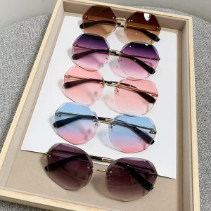 Vintage Fashion Rimless Square Sunglasses Women Men 2024 Luxury Brand Designer Ins Sun Glasses for Female UV400 Shades