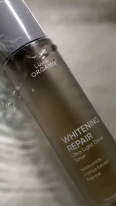 LUXE ORGANIX Glow Toner 150ml Whitening Repair with Niacinamide Pore Minimizer & Anti-Blemish Care