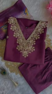 PRE ORDER 15 DAYS - READYMADE PUNJABI SUITS