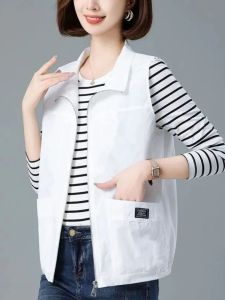 Casual Short Sleeveless Jacket 2024 Spring Summer New Loose Outerwear Blue Large Size Vest with Pocket for Men