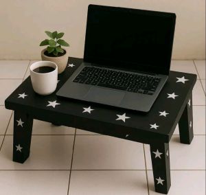 meja untuk belajar menulis/menggambar/mengaji dll