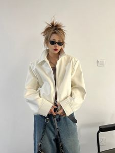 แจ็คเก็ตหนัง PU สีดำและสีขาว ทรงเข้ารูป เอวสูง ทรงหลวม สำหรับผู้หญิง ฤดูใบไม้ผลิ 2023 เสื้อคลุมกันหนาวแบบสวมหัว