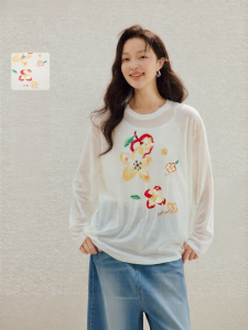 INMAN | Graffiti Printed Loose Light Apple T-Shirt