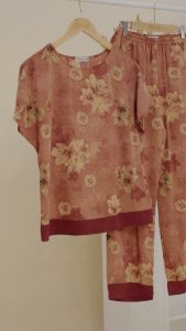 Đồ Bộ Trung Niên Cao Cấp với chất liệu lụa in hoa phối lụa Tô Châu mịn mát thiết kế đẹp mắt DB4Y0123 Thương hiệu Thiều Hoa