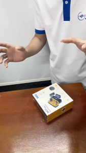 Micro cài áo Không Dây MTMAX KTV M2 - Đẳng Cấp Cho Mọi Sự Kiện Lớn - Thu Âm Tốt Chống Nhiễu Chống Ồn. Wireless 2.4G Lên Đến 40M -  Vloger Video